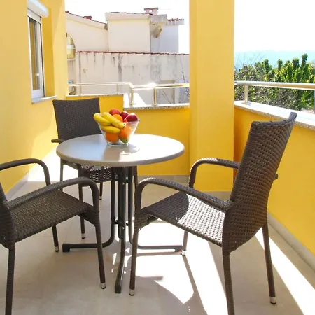 Lejlighed Gemuetliches In Mit Eigenem Balkon By Interhome *