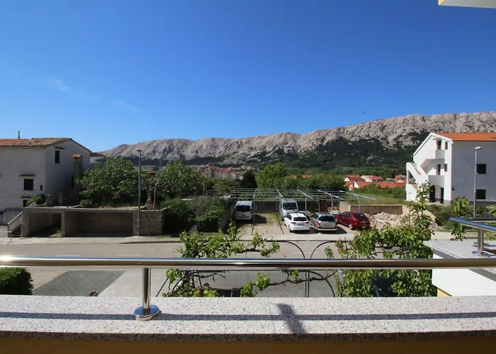 Apartament Gemuetliches In Mit Eigenem Balkon By Interhome *